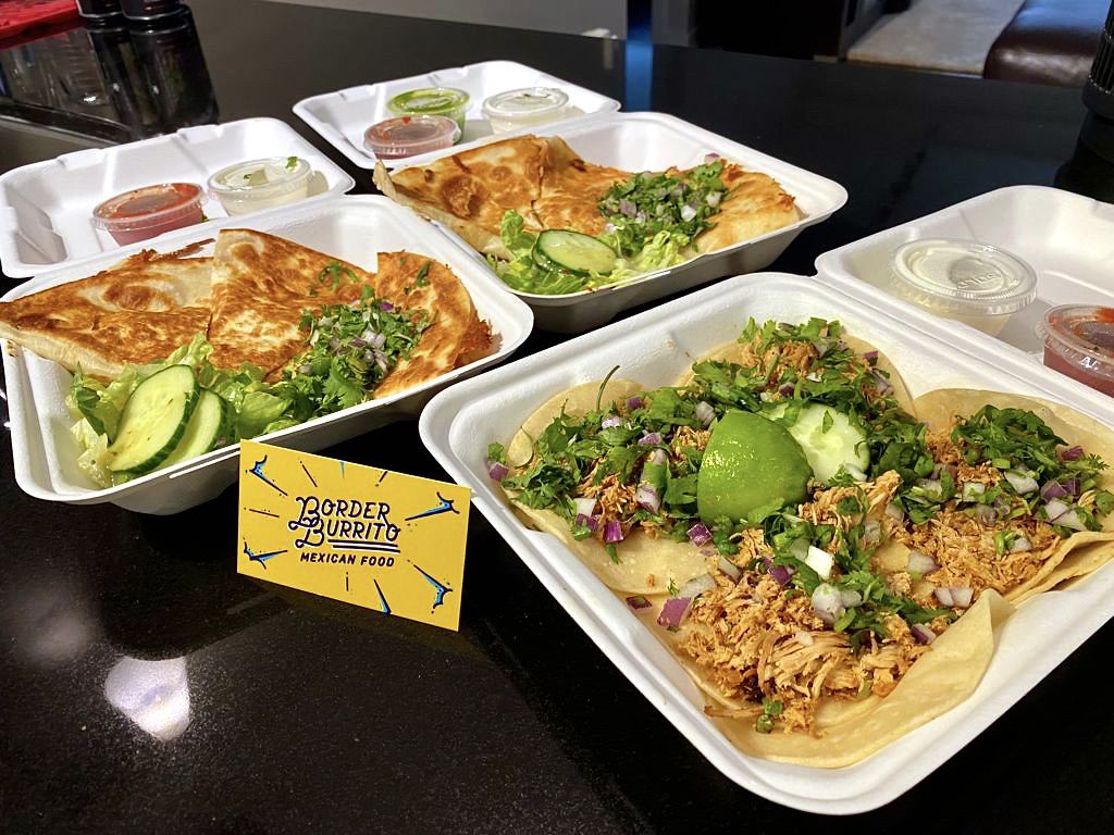 NavinAutar's tweet image. A new Mexican restaurant opened a few weeks ago in my old neighbourhood of Renfrew–Collingwood in #EastVancouver called Border Burrito. The delicious #tacos and #quesadillas were on point and super yummy! 🌮🌶️😋

Check them out: borderburrito.ca

#mexicanfood #supportlocal