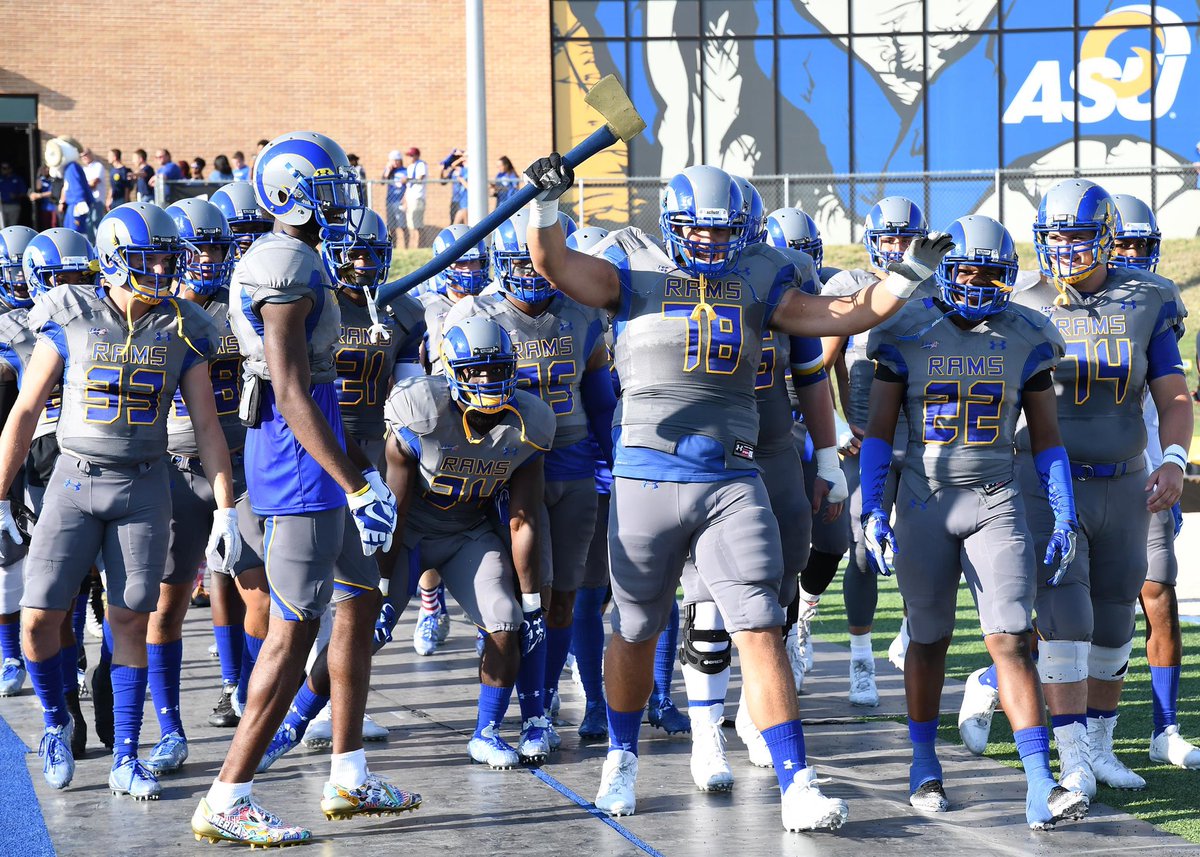 blessed to receive my first Division ll offer from Angelo state university
🔵🟡 <a href="/CoachAdamClark/">Adam Clark</a> <a href="/coachbraden713/">Bobby Braden</a> <a href="/HenryTraveon/">Traveon Henry</a> <a href="/coachnmills/">Nolan Mills</a>