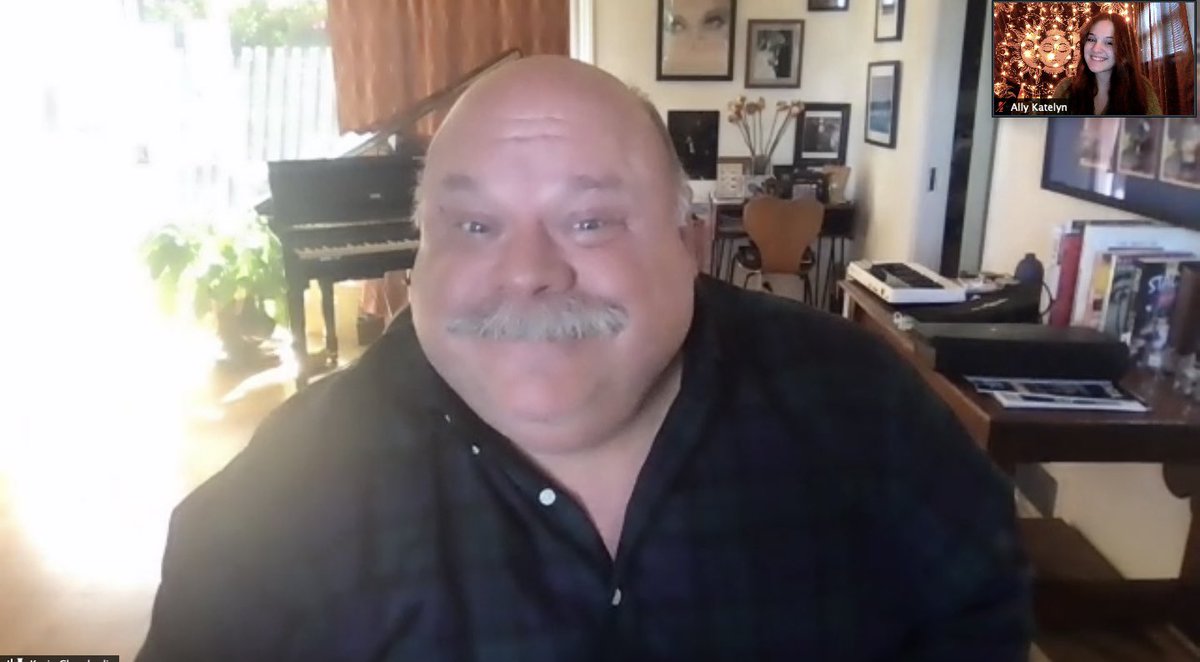 ally ツ tweet media