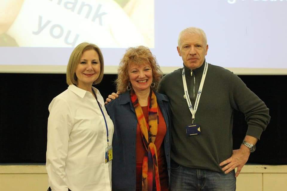 gerrydiamond71's tweet photo. @suzannezeedyk #10YearsConnection https://t.co/pVYJoS7tG7