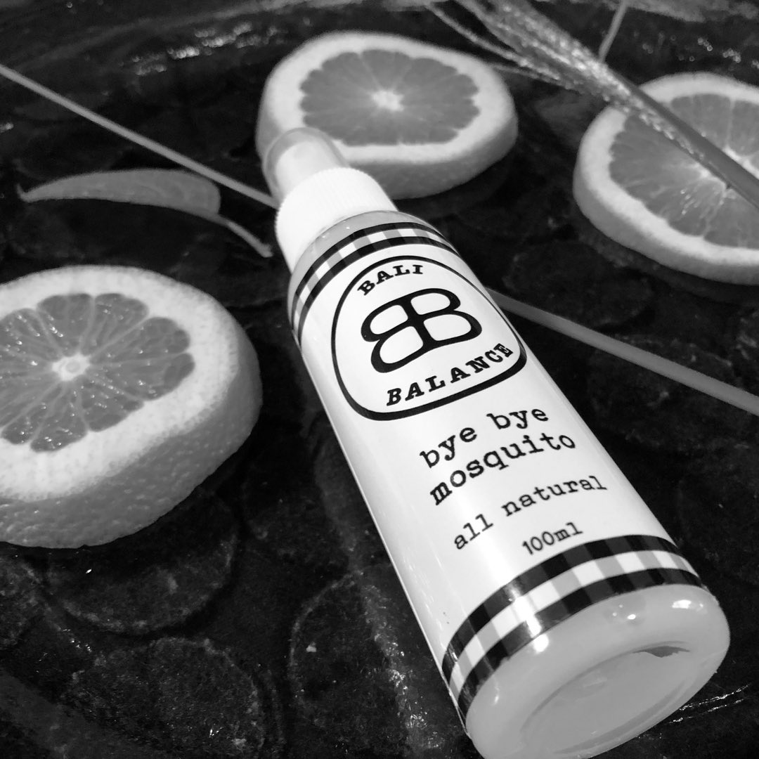 MixedMovements's tweet photo. Ward off mosquitos with this heavenly smelling bye bye mosquito body spray
Brought to you with love from Bali, Indonesia. No animal testing and no chemical were used to create this high quality range
#organicskin #natural #ecofriendly
#cleanbeauty #greenbeauty #bali #wellness https://t.co/XoqlDvCwuN