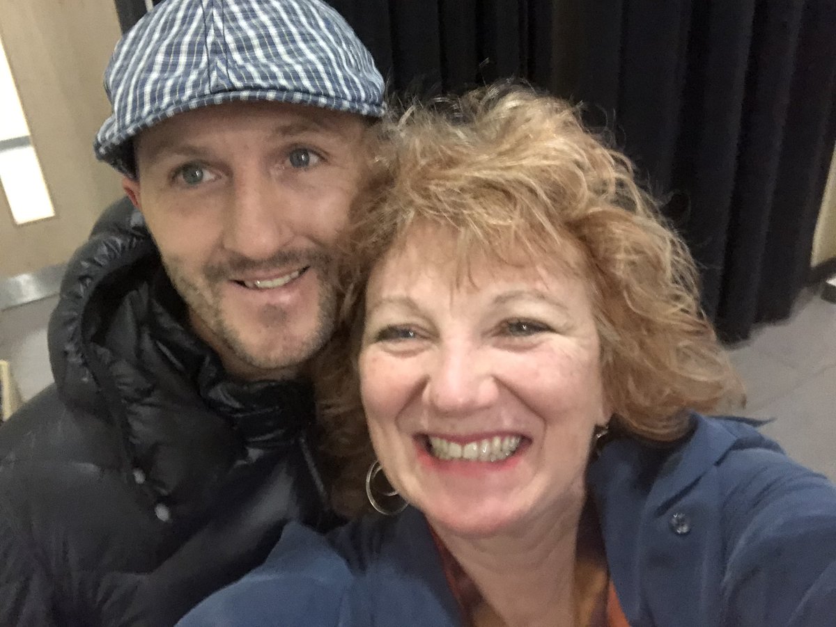 gerrydiamond71's tweet photo. @suzannezeedyk #10YearsConnection https://t.co/12wd854SSE