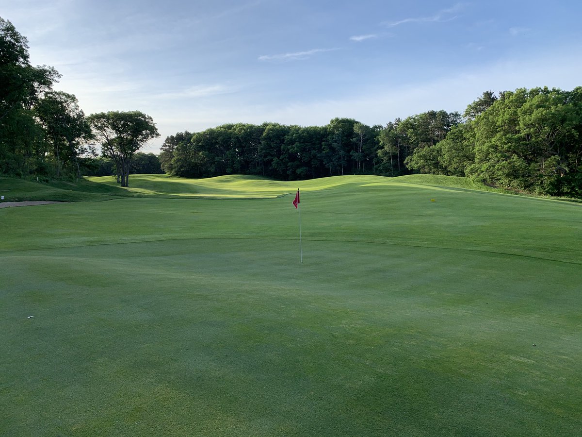 First time back after the opening of 14.  Drainage, bunker work and green expansion.💯 👌#WBYC