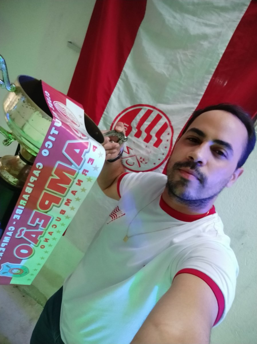 dudu__rec's tweet photo. Só pra não deixarem esquecer.
Clube Náutico Capibaribe
Campeão Pernambucano 2021
#AvanteTimbu @nauticope https://t.co/rZRbQJFmps