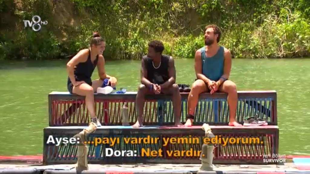 Hayatımda gördüğüm en terbiyesiz ve kötü insansın. Şu buzu kafasına çarpmak ne demek? Kadina siddeti senin gibiler yaygınlaştırıyor!

#Survivor2021