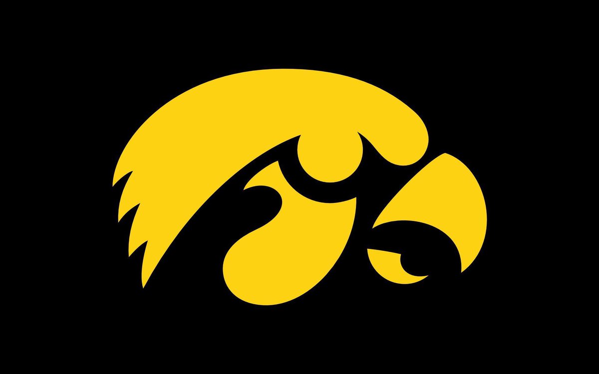 JordanvandenB12's tweet photo. After and great workout and visit, I am extremely blessed to receive an offer from the University of Iowa!! #GoHawks https://t.co/n8GiZKk5mJ