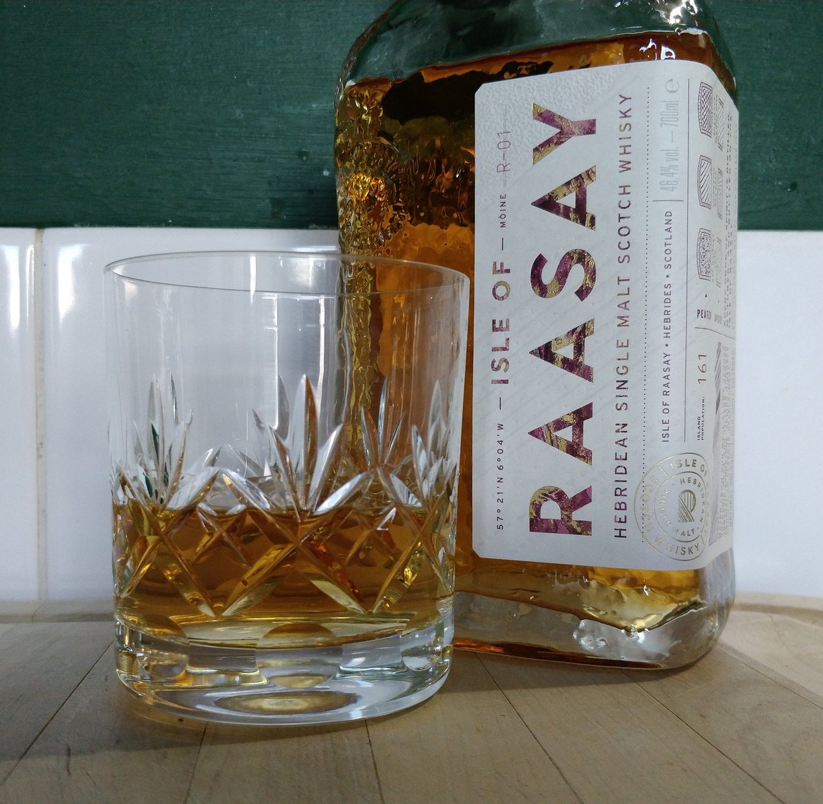 garryhunter's tweet image. Tonight&apos;s #properdram was a long time coming but well worth the wait. The first single malt from @RaasayWhisky really is something special #lifeisgood #slàinte 🥃