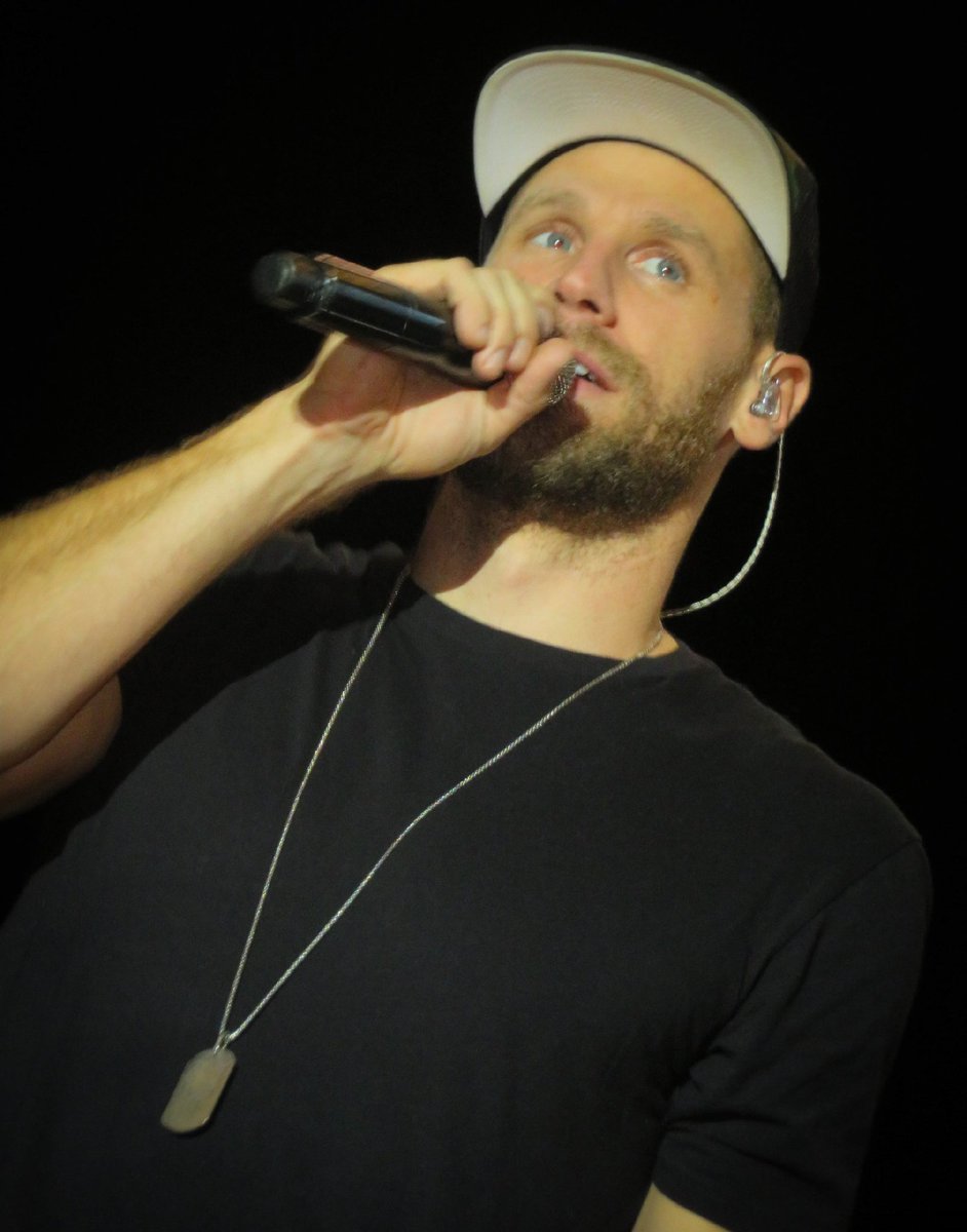 Courtney4793's tweet photo. Forever thankful for this beautiful human. @ChaseRiceMusic is my absolute favorite. I love seeing him live and I love talking to him. I love his music. He’s such a blessing. He’s amazing. I love his personality. He means so much to me. #ChaseRice 😍❤️ https://t.co/pfC0HUWopb