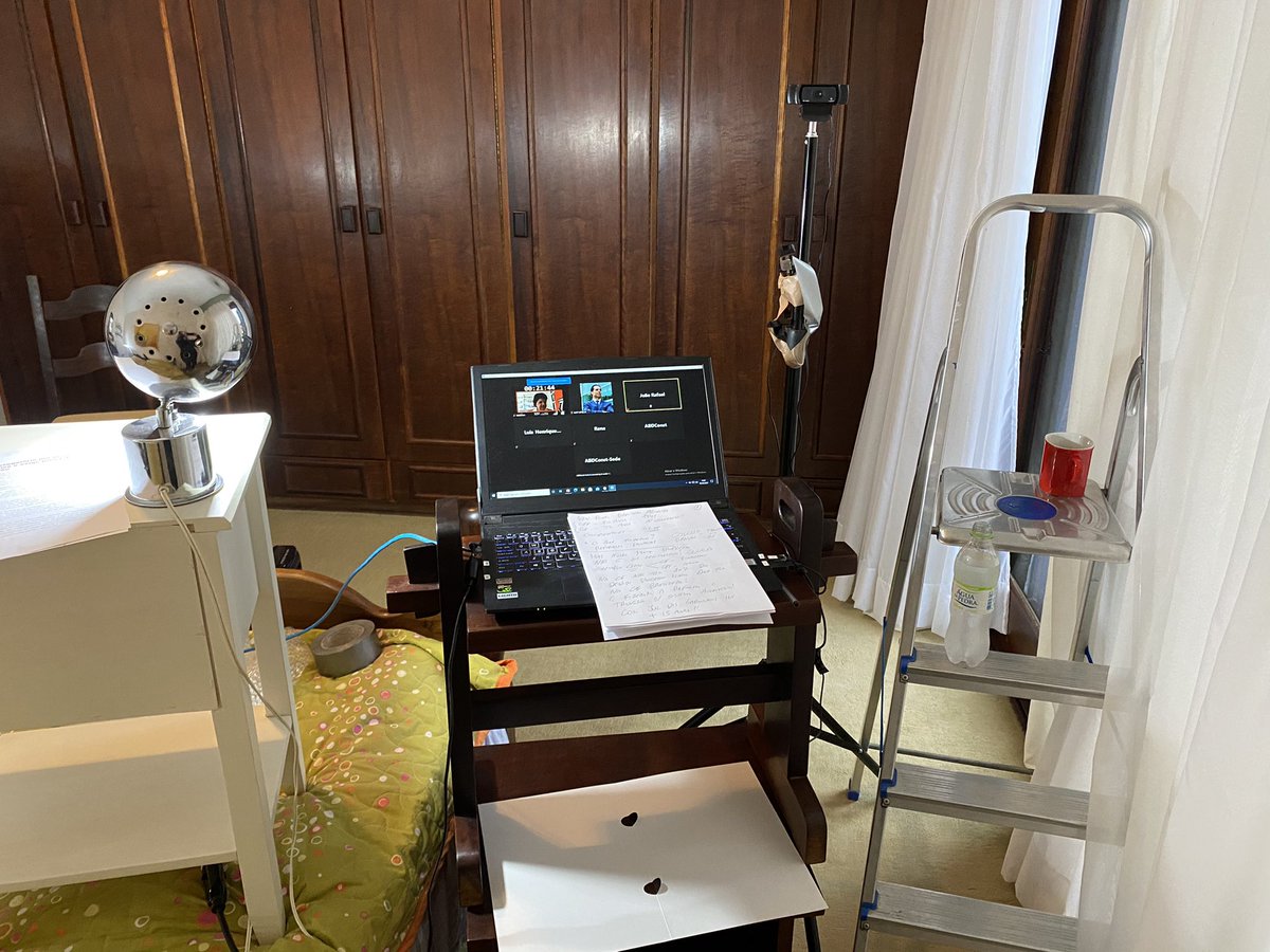 Palestra sábado no meio de um feriadão é assim: gambiarra na casa da sogra! 😂 Mas a palestra saiu! XIV Simpósio da ABDConst!