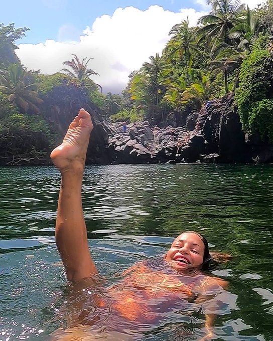 I love you https://t.co/1bh6N54wpo