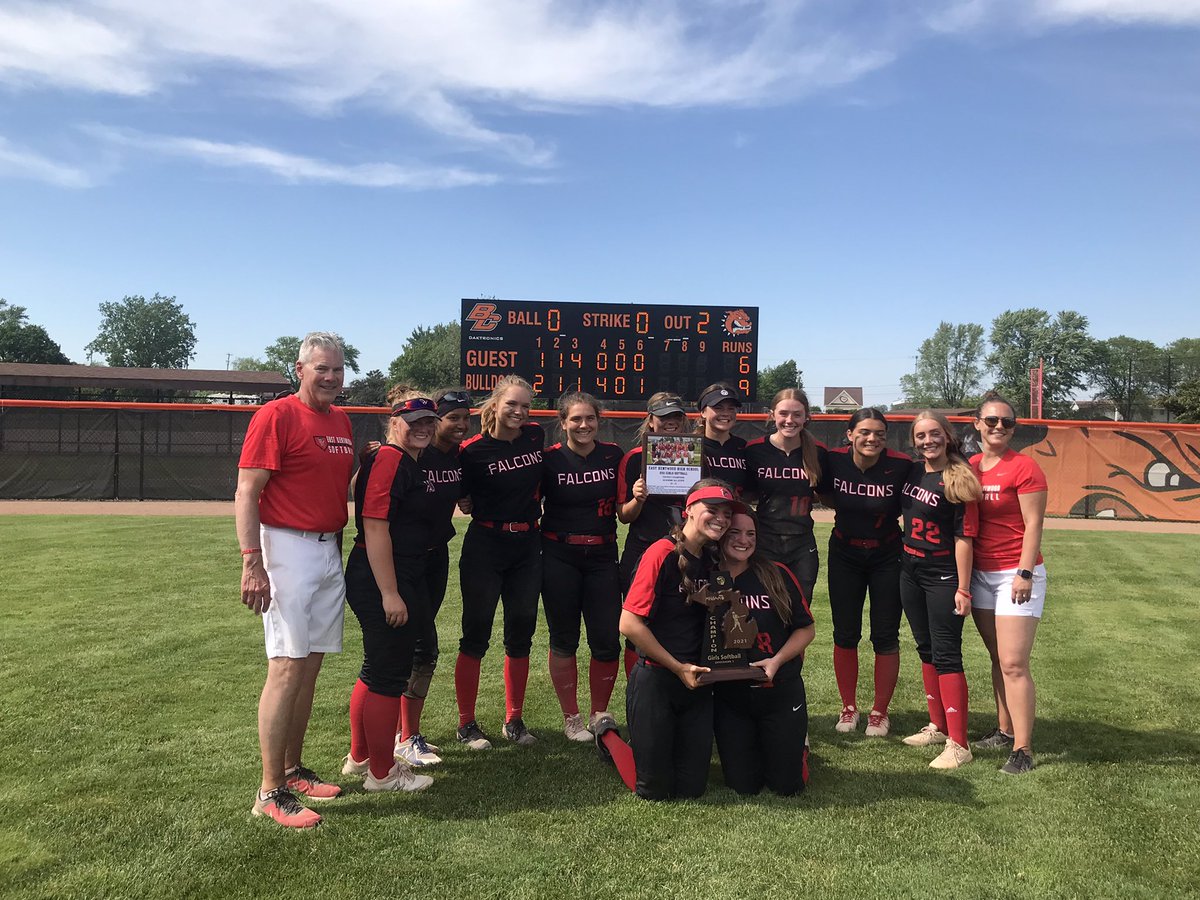 eksports_org's tweet photo. Congratulations to the Varsity softball team!  They are 2021 District Champions! They defeated Caledonia in the semi’s and Gull Lake 9-6 in the Finals. 
The girls will play next week in Regionals at Grand Ledge vs. the winner of the St. Joseph district. 

We are EK! https://t.co/KT0ChhsEIv