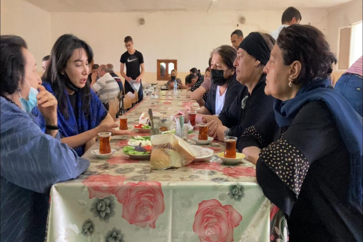 #Ombudsman of #Azerbaijan Sabina Aliyeva visited the families of Maharram Ibrahimov, correspondent of the Azerbaijan State Information Agency, and Siraj Abishov, a cameraman of the 🇦🇿 State Television who died in a mine explosion in #Kalbajar.