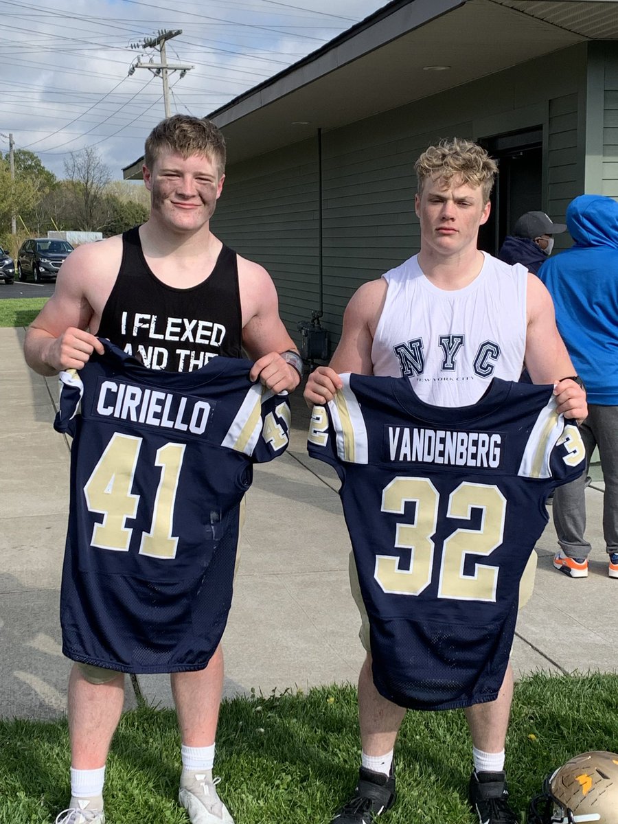 Best LB duo in WNY 💪🏻 <a href="/bvandy32/">Braydon Vandenberg</a>
