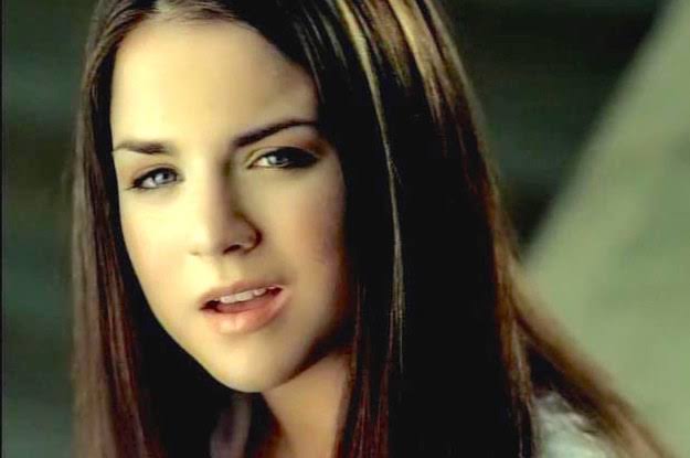 JoJo_Brazil's tweet photo. JoJo no clipe Leave (Get Out) (2004) #JoJo #LeaveGetOut https://t.co/oq9mD0Kv8D
