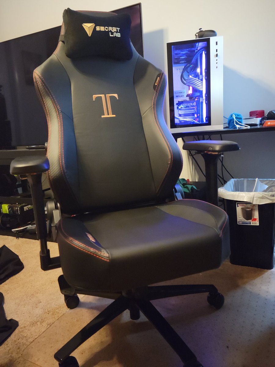 TannerTalerico's tweet photo. #Secretlab https://t.co/JEOeXlBPNH
