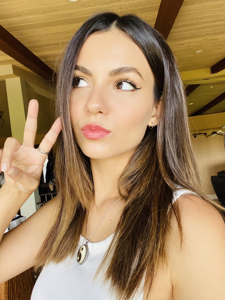 Victoria Justice, Instagram Live Stream, 5 June 2021