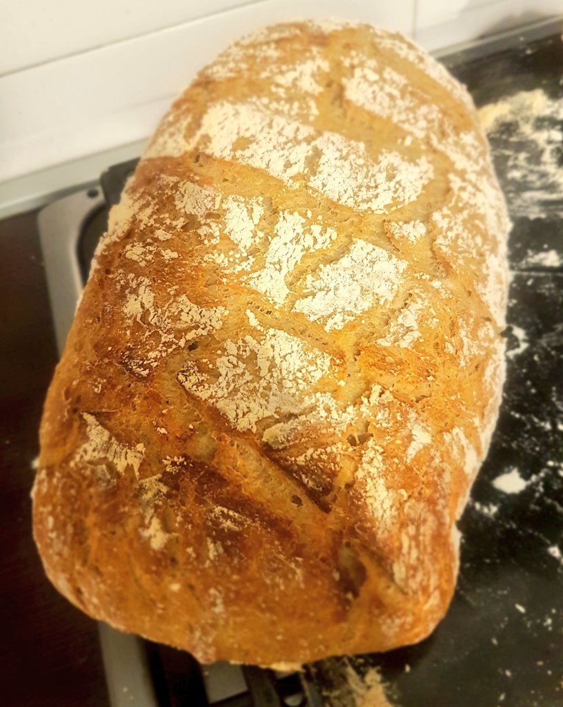 menclamen's tweet image. #MyBread 
After long time I did it again.
It's always a pleasure...
#Pane #Bread #5giugno