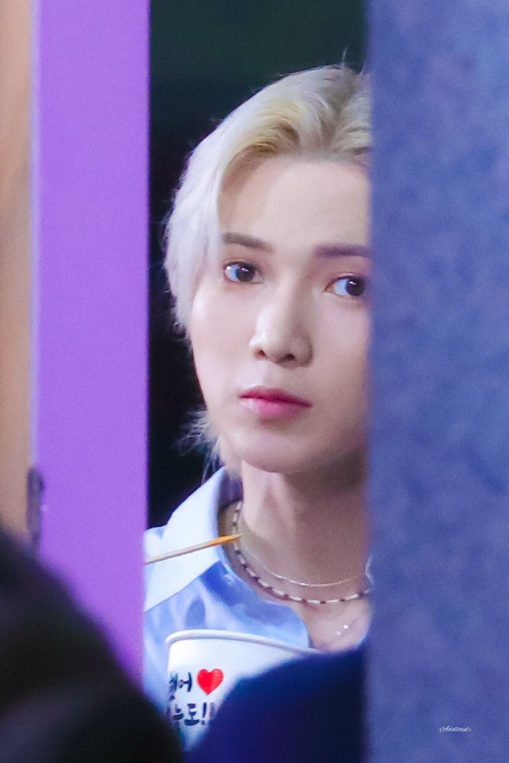 DiarioHongjoong's tweet photo. 🔔» Interação Social
#SUNRISE_CLASS
Hoje é dia de ajudar o ATEEZ nos gráficos de popularidade.
Comentem aqui utilizando as tags #ATEEZ , #에이티즈 , #エイティーズ e marcando o @ATEEZofficial
⏰ : 10 minutos
- Berry🍓 https://t.co/i26MxAxrYA