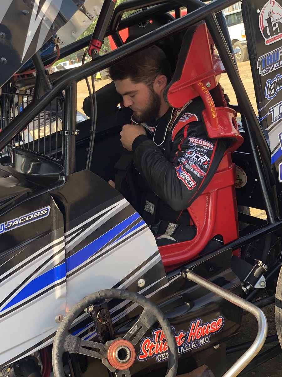 Heading out for hot laps at <a href="/wcsohio/">Wayne County Speedway</a> with <a href="/JClark78c/">Justin Clark</a> for the King of the County.