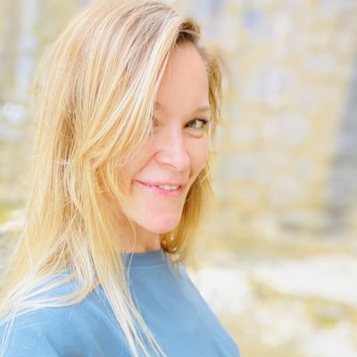 Maria Esteve Flores tweet media