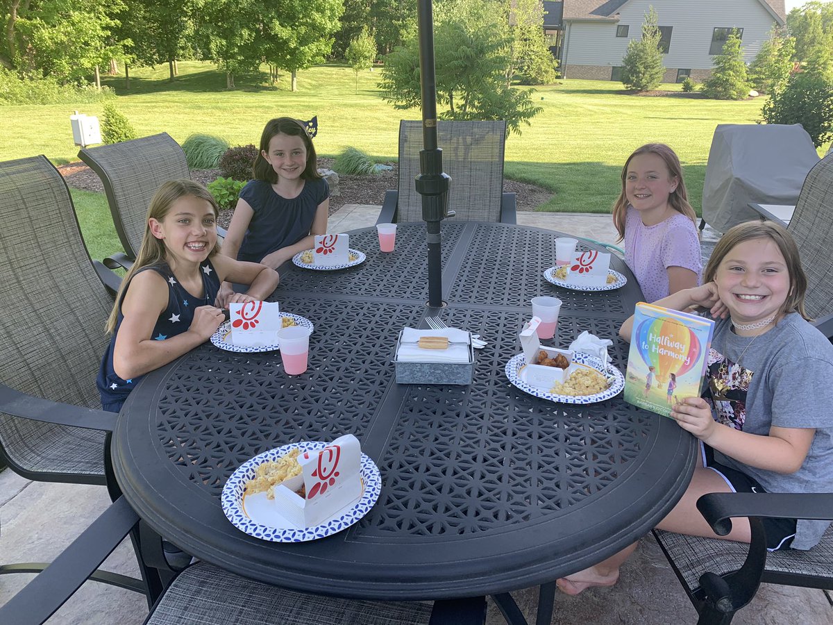 TribePT41's tweet photo. Our first summer book club pick was a 5🌟 hit! The girls enjoyed nuggets (Nuggets of Knowledge)pickles, homemade Mac n cheese (not from a box) and a birthday cake with 11 candles for Walter. Thanks, @barbaraoconnor for a wonderful read. https://t.co/z2BHiaaHzG