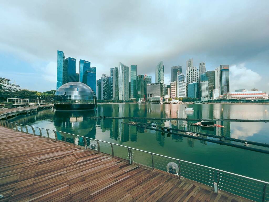 jimtkm's tweet image. 06.06.2021 - cityscape. 
•
•
•
•
• #singapore #shotwithhalide #iphone12pro instagr.am/p/CPw2fbjHgtD/