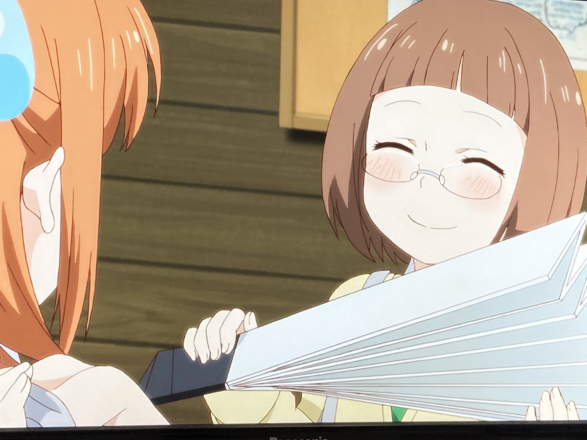 テスコガビー 恋愛ラボ2話 莉子ちゃんは毅然とした態度が必要なようですねw ハリセンつくってくるスズちゃんはどうかと 必要品でしたw スズちゃんわっせの図は心に残っております 莉子ちゃんの かもしれないっ は ツイートで使ったりします