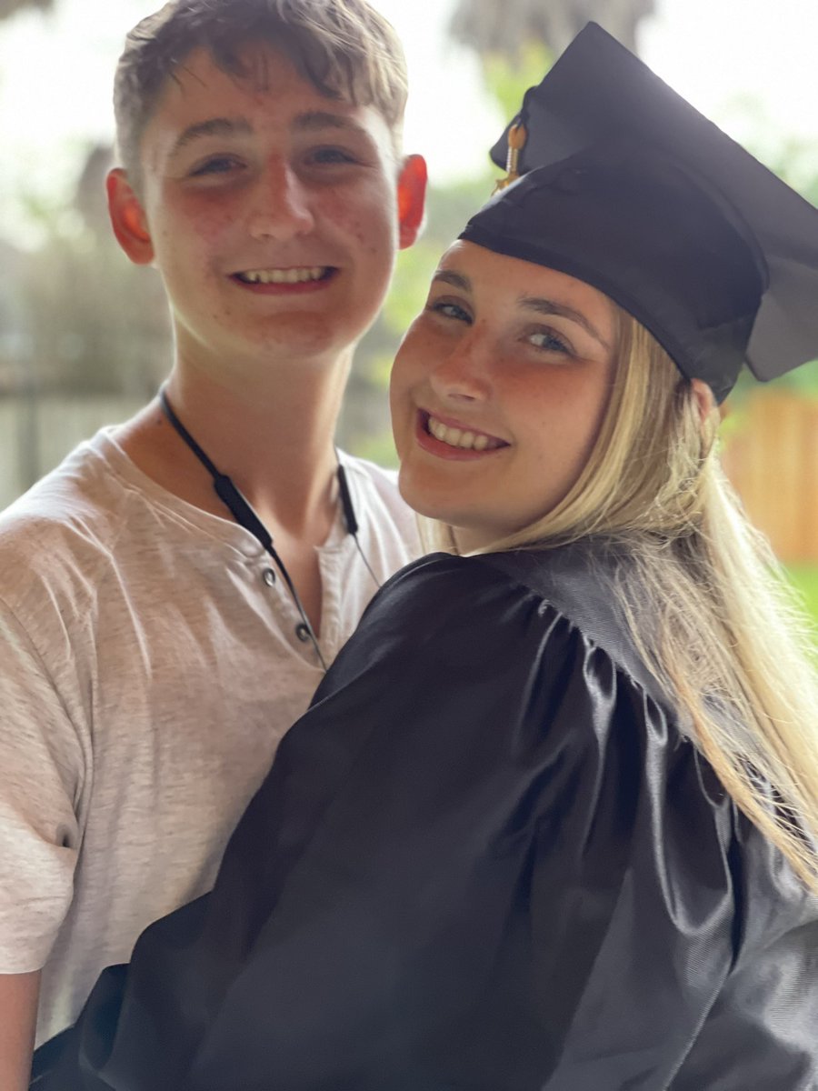 KatBen13's tweet photo. So proud of you Olivia! We love you! #kleinOakCO2021 https://t.co/8wF8orEofR