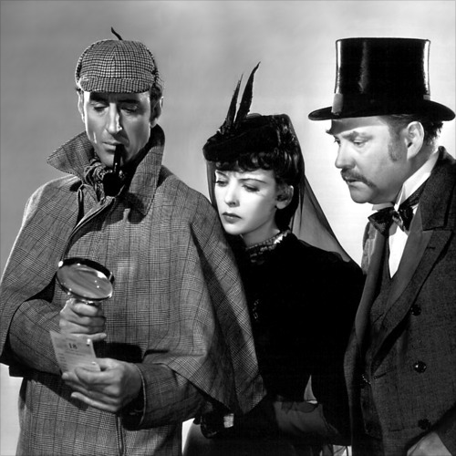 XopherPaul's tweet photo. @CupHolmes Good grief. Choosing one isn't fair to the other two. So going with Adventures purely for the period and the deerstalker.

#Sherlock #TheGamesAfoot #BasilRathbone #ElementaryWatson #ConsultingDetective #SherlockHolmes 🎻🔍 https://t.co/eNquEBZHpc