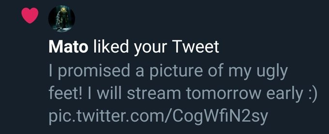 1 pic. Can we take a moment to appreciate Mato, who scrolled back to 2014 to like a picture of my feet