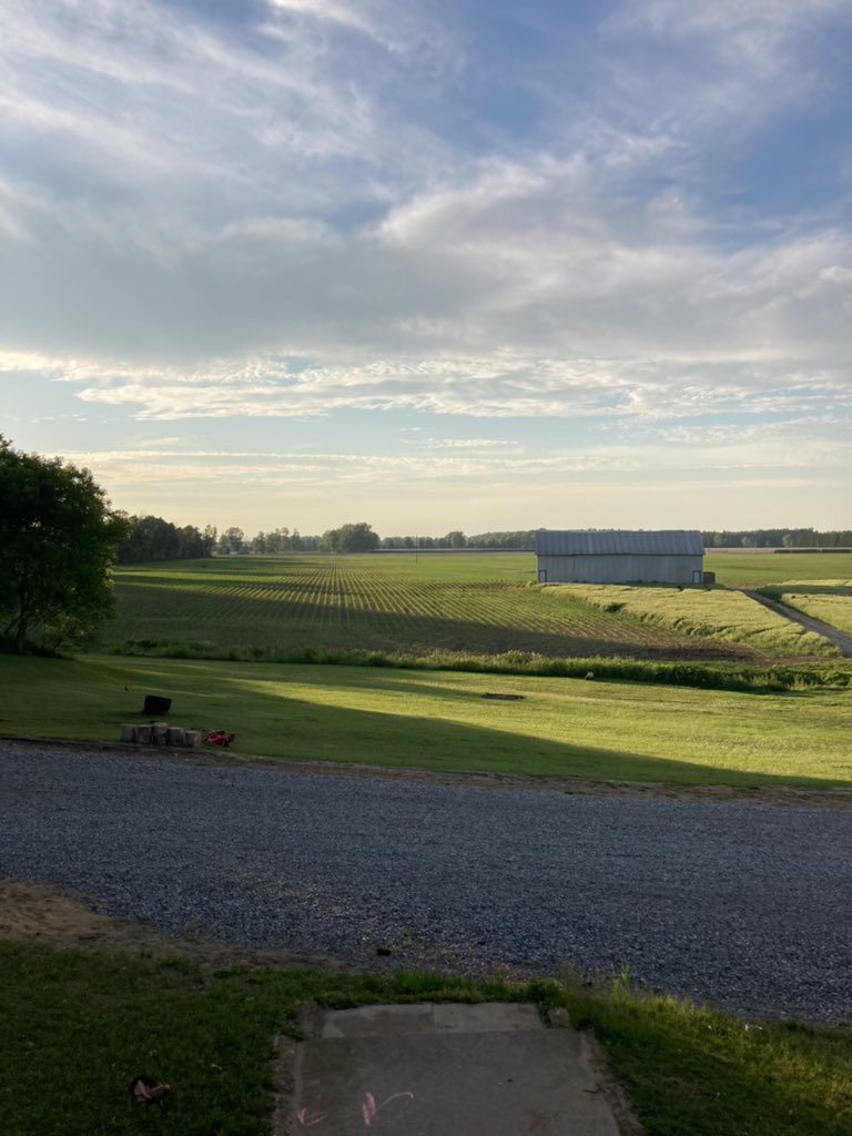 Willmorris7Will's tweet photo. 8pm and all’s well in #thefolk #ontag https://t.co/0O6dlBhxrZ
