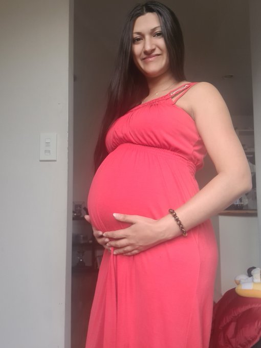 7 months pregnant and growing fast!!! I put on ANOTHER 1kg overnight 🥵 What the heck?!! Watch me grow<a href="/tag/babybump"class="tags"><span>#babybump</span></a><a href="/tag/milf"class="tags"><span>#milf</span></a><a href="/tag/bigbelly"class="tags"><span>#bigbelly</span></a><a href="/tag/pregnancyfetish"class="tags"><span>#pregnancyfetish</span></a><a href="/tag/pregnantboobs"class="tags"><span>#pregnantboobs</span></a>
