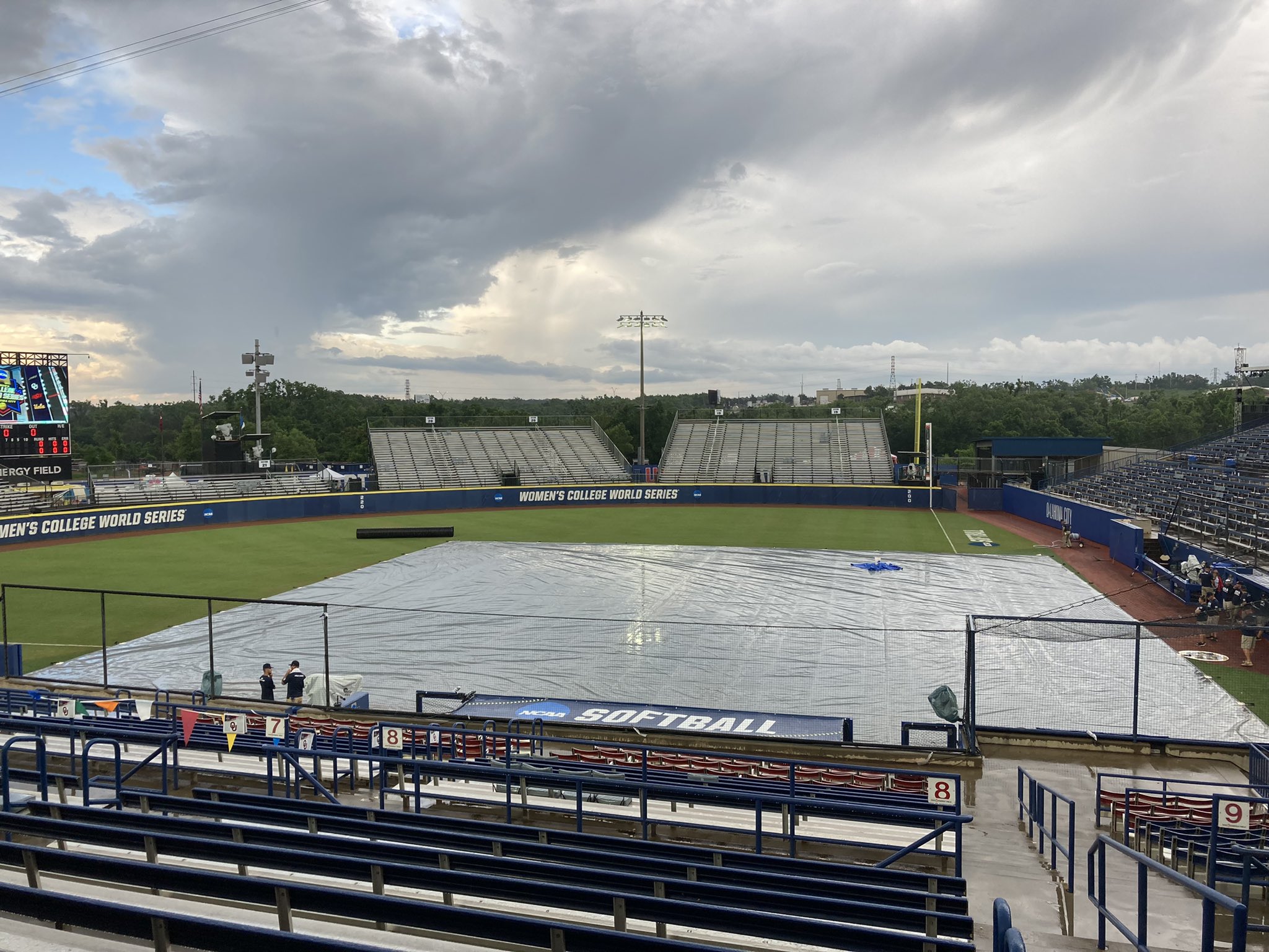 UCLA Softball on Twitter "The earliest tonight’s game will start is 6