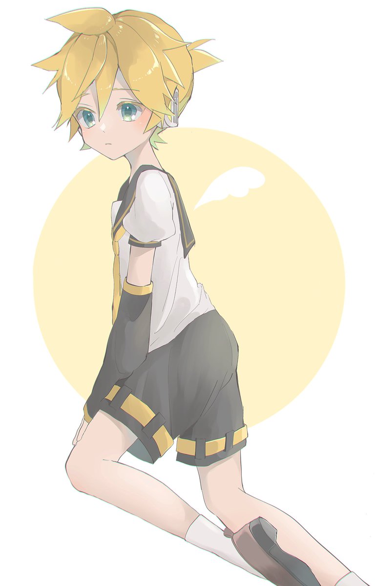 kagamine len 1boy male focus blonde hair shorts shirt spiked hair sailor collar  illustration images