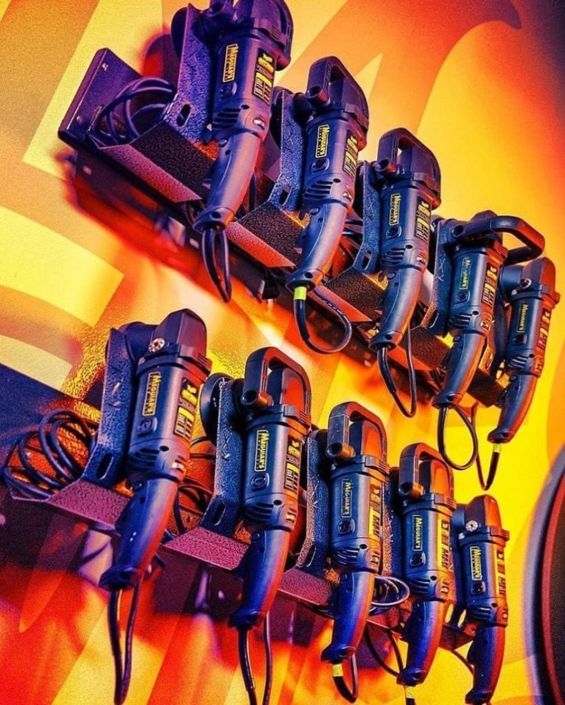 Meguiars's tweet photo. Is one DA Polisher enough?! 😲 
Nah! It’s never enough!!! 👊😁 

#meguiars #dapolisher #dualactionpolisher #mt300 https://t.co/LL7ffFtIq9