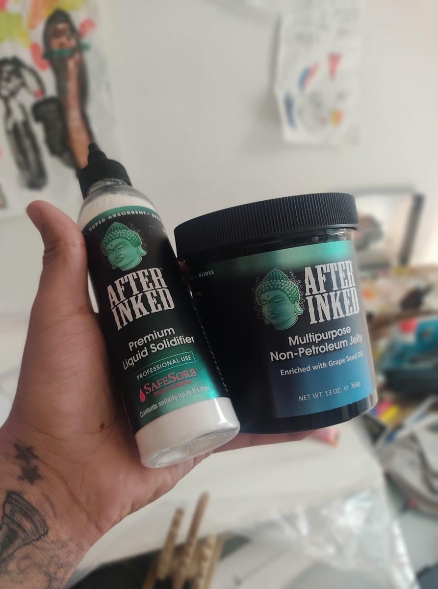 AfterInked's tweet photo. Let's take care of our Environment, let's worry about our future. Happy World Environment Day #WorldEnvironmentDay #EnvironmentDay #afterinked #proudusers #formulatedforperfection #afterinkedeveryday #tattooaftercare #foamcleanser #vegan #nature #josespider.ink #visualinkstudio https://t.co/mM2dQQiZxy