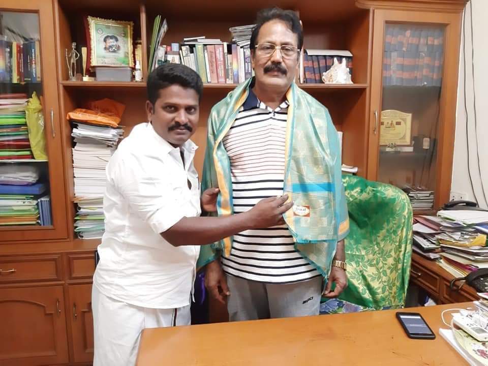 H7e8OEsR5Z41yTu's tweet photo. #பட்டியல்_வெளியேற்றமே_விடுதலை
இனமான தலைவர் டாக்டர் க.கிருஷ்ணசாமி MD.Ex - MLA அய்யா அவர்களின் ஆதரவோடு நாங்கள் தேவேந்திரகுல வேளாளர்கள்.
#removefromsc
#பட்டியல்_வெளியேற்றமே_விடுதலை
@polimernews @bbctamil
@_airnewsalerts @DrKrishnasamy @mkstalin @KanimozhiDMK @Murugan_TNBJP https://t.co/apL1kRoOTg