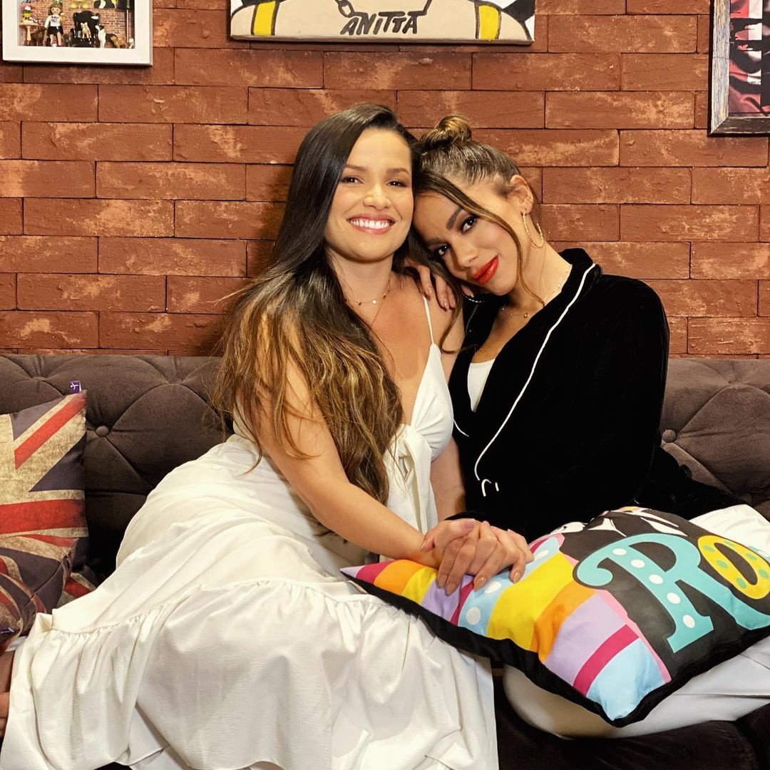 advdaGi's tweet photo. Veio aí a foto Junitta no feed 😍 https://t.co/byQUbXhSG6