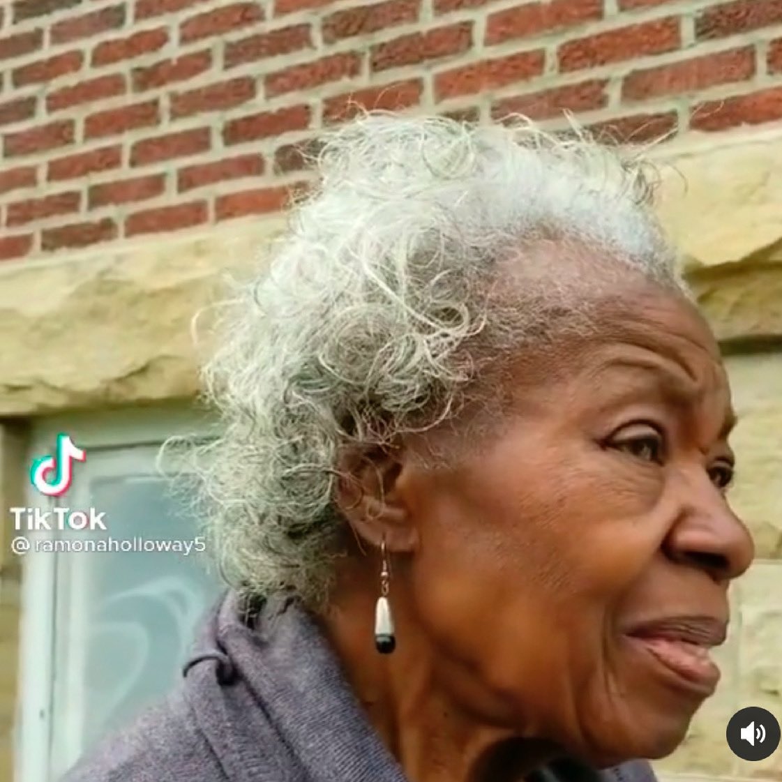 LisaFranceCNN's tweet image. Sad news guys, Aunt Nell has passed away her niece announced on Tik Tok. Thanks to my friend Kelly for letting me know. I know she's regulating that potato salad in heaven. #RIP Queen.