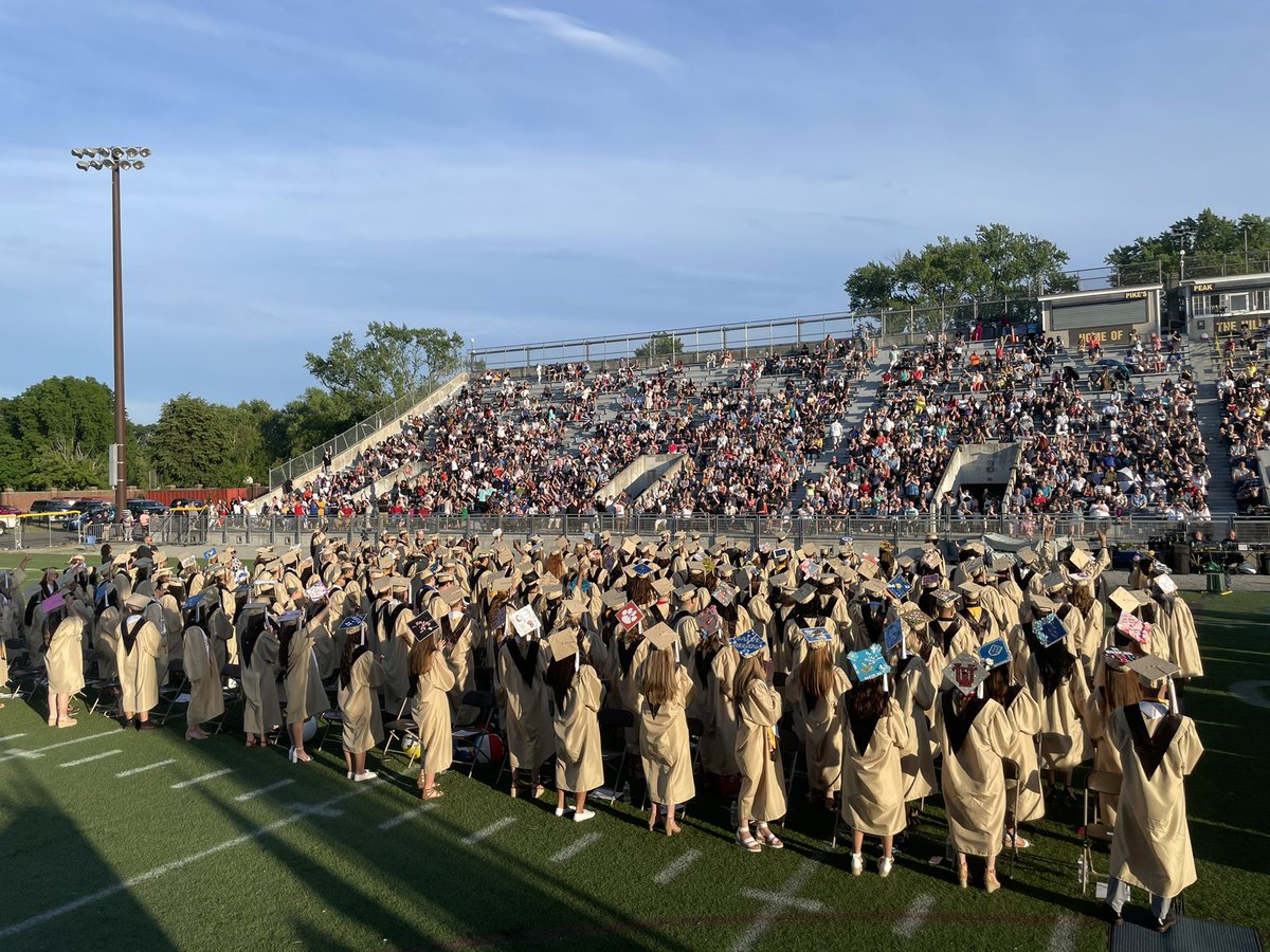 Glenn Burns tweet media