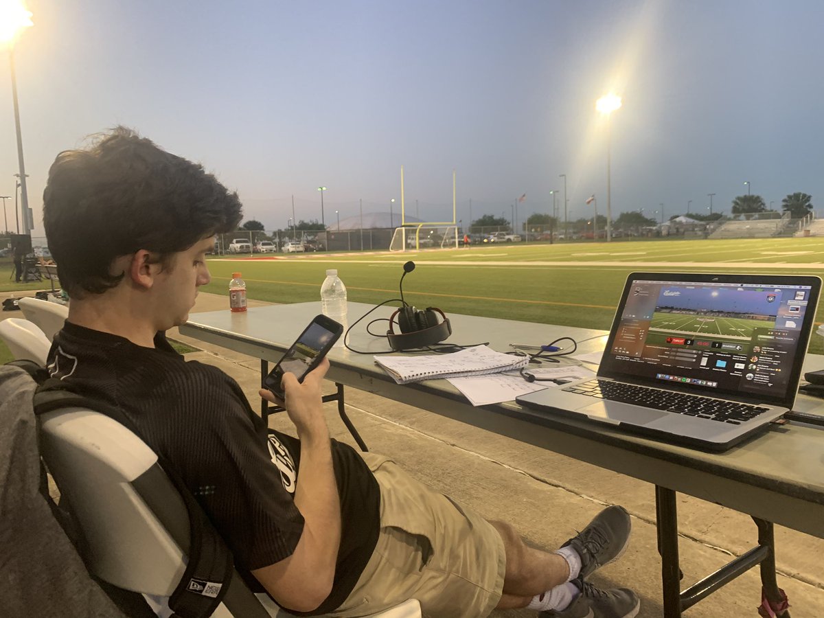 DentonDiablos's tweet photo. Huge shout out to our broadcaster @b_dray6 for joining us on this road trip!

Tune in now on Facebook for the second half! https://t.co/AnZtYpaLYz