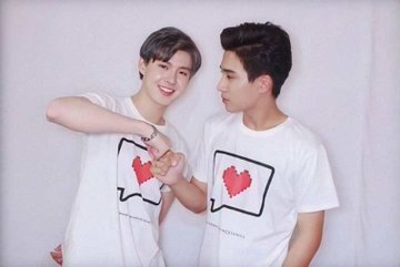 PerthSaintRusFC's tweet photo. Доброе утро 🖤❤️
#PerthSaintSation #TRIGON #Saint_sup #PerthTanapon https://t.co/WBAfeyewwq