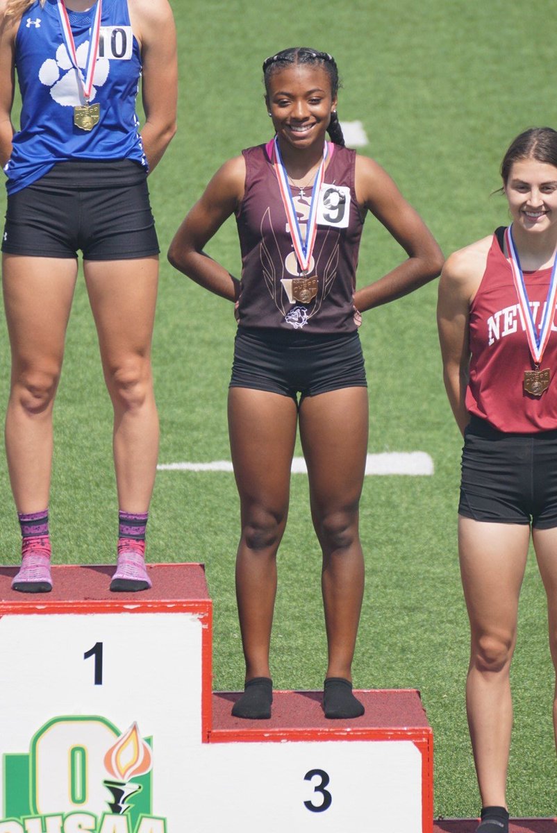 SMFSchools's tweet photo. ALL OHIO!!!
Freshman Jayla Atkinson finishes 3rd at the state track and field meet in the 800m at Hilliard Darby with a time of 2:11.69!! #Congratulations #SMFSpeed #BulldogPrideStateWide https://t.co/8AkTs5XPcJ