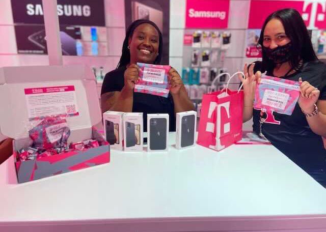 Shout out to <a href="/Nrivera51/">Nichole Rivera</a> and Team Altamonte for partnering with our AE team! This customer took advantage of our new Business rate plan and get hooked up with a $200 credit to go towards Facebook advertisement for her new company. @OrlandoBeastDM @jholt_fl <a href="/jboy1724/">Javier B</a> <a href="/ARod_013/">Andrés R.</a>