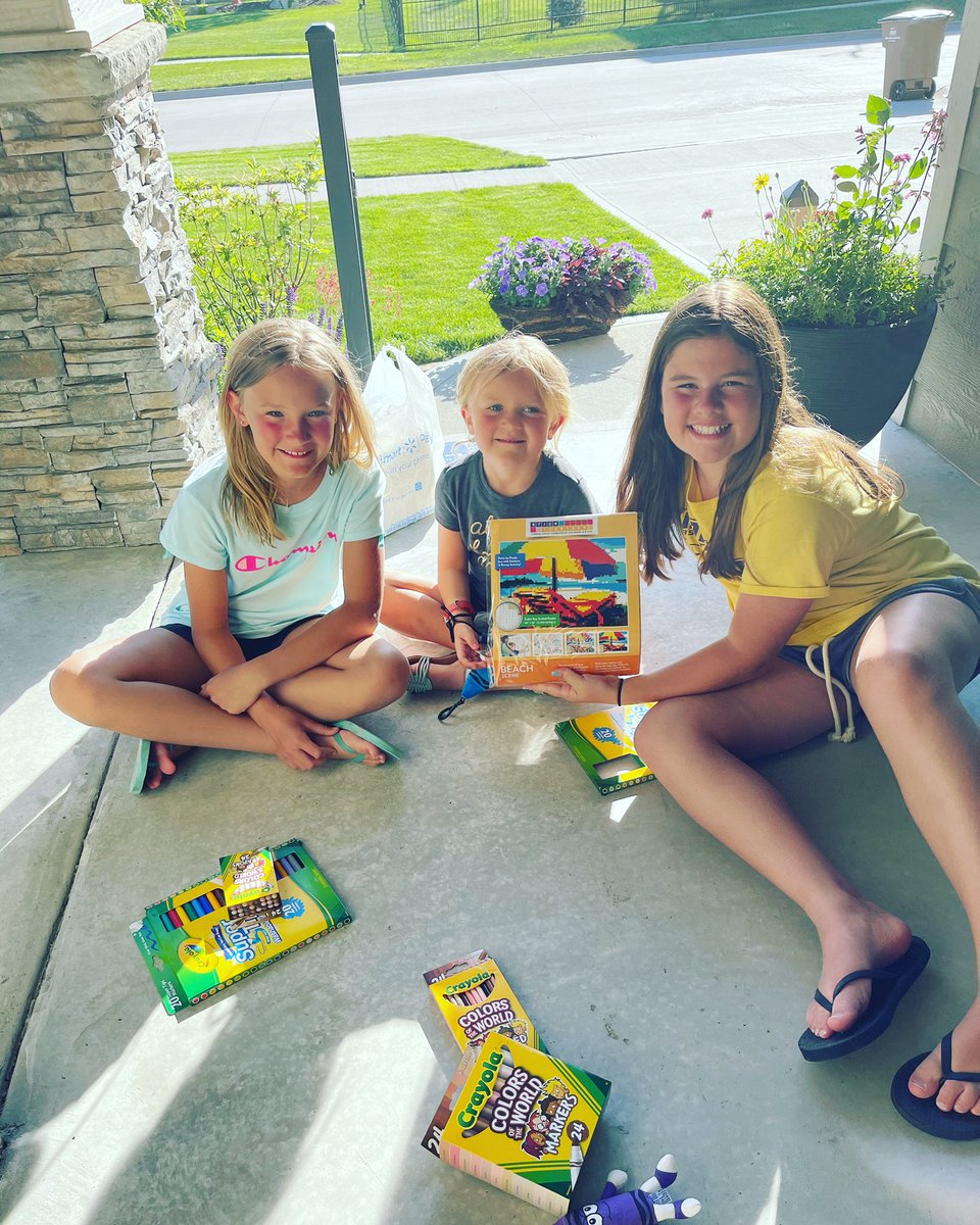 shannonmmiller's tweet photo. So fun sharing a @byStickTogether poster with my neighbor friends. ❤️

#letsticktogether #tlchat #futurereadylibs #edchat #teachersfollowteachers #summer #summerstem #summermaking https://t.co/LmTyoLOC6n