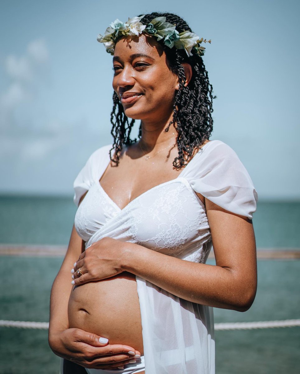 sofeeahnn's tweet photo. I love these maternity pics my friend shot for me so much! I’m so excited to meet my little one and am so happy I have these to memorialize this moment 🥰 https://t.co/EksN2M27IV