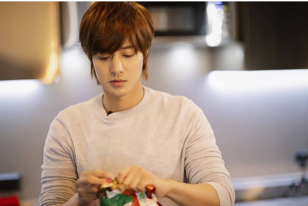 Happy birthday Kim Hyun Joong       ! 