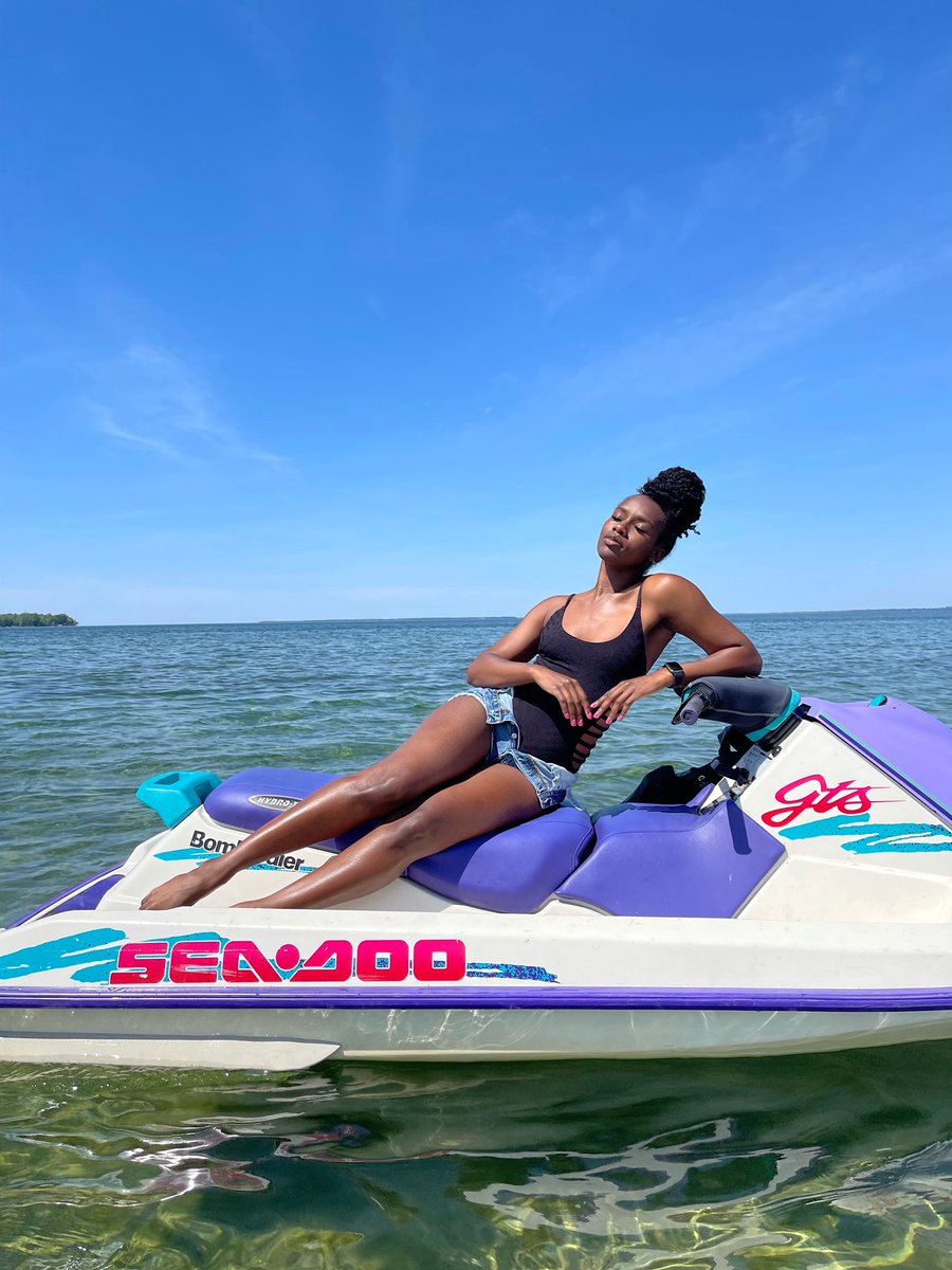 Vitamin (jet)SKI☀️ instagram.com/p/CPwbxehl3-z/