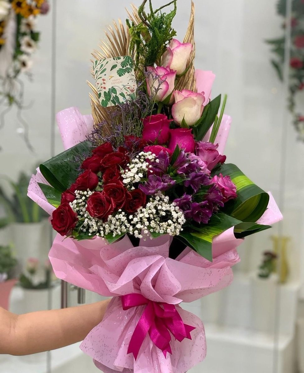 roo7alsaraya's tweet photo. @SMohamad72 🙏كللللللللللللل الجمال بحظورك العطر يااااصاحبة الحظور الانيق 🙏🌸
الجميلة 🌸 #Sabreena🌸
انرتني بتواجدك العطر 🌸 https://t.co/9VRTIj9itS