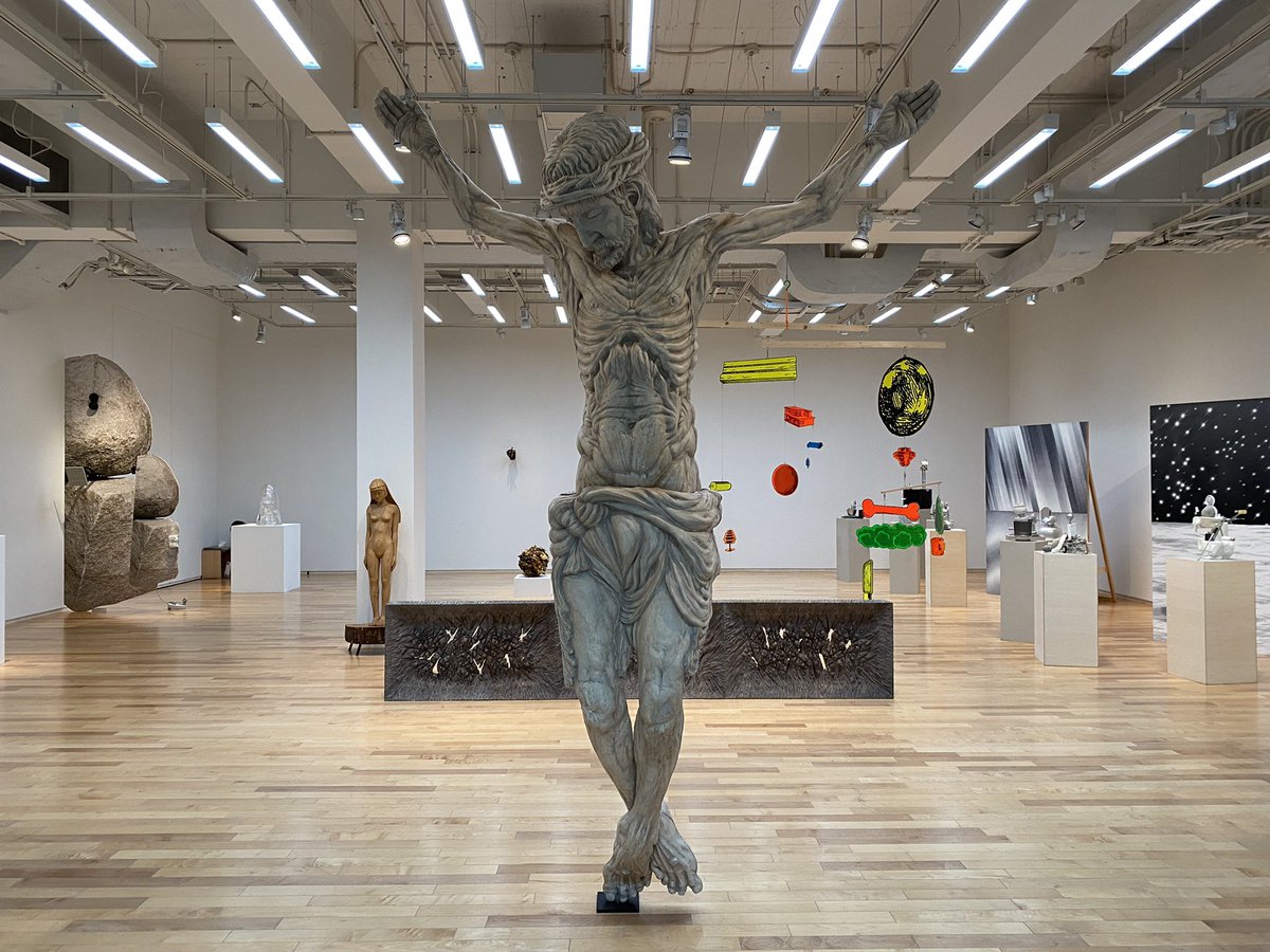 はろるど On Twitter オムニスカルプチャーズ 彫刻となる場所 武蔵野美術大学 美術館 図書館 想像以上に充実 舟越桂 三沢厚彦 棚田康司 須田悦弘など11名の作家による現代彫刻展 新作中心なのが嬉しい 小谷さんの彫刻もど迫力ですが 須田さんの雑草